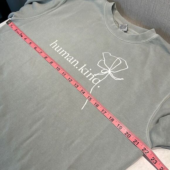 Ramble & Company humankind Sweatshirt Size Medium - Picture 5 of 6